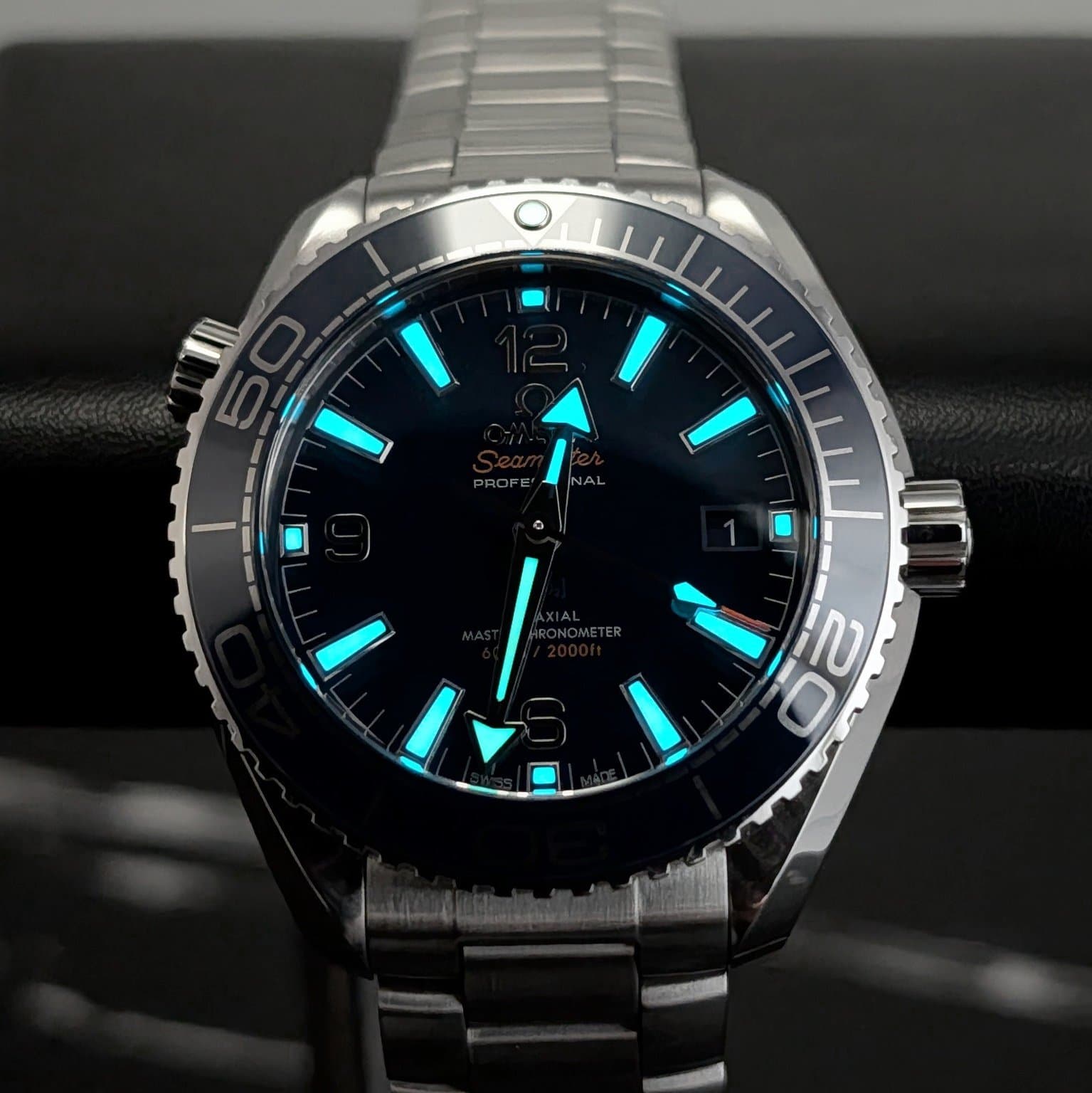 Omega Seamaster Planet Ocean (Ref. 215.30.40.20.03.001) — photo 9