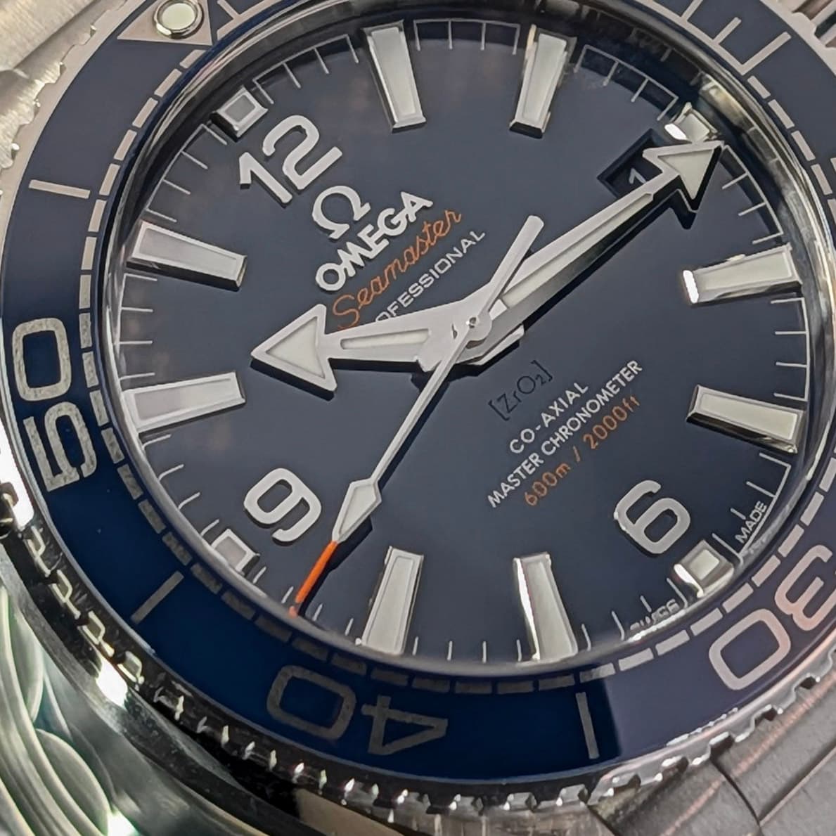 Omega Seamaster Planet Ocean (Ref. 215.30.40.20.03.001) — photo 3
